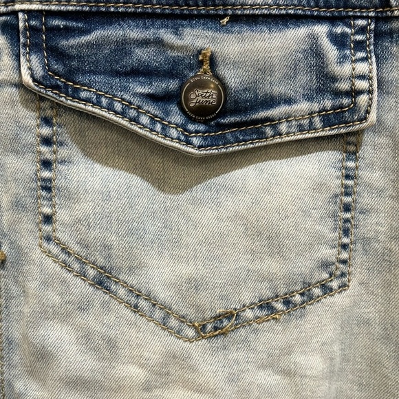 Sixth June Denim Vest with Rose Embroidery - Picture 5 of 16
